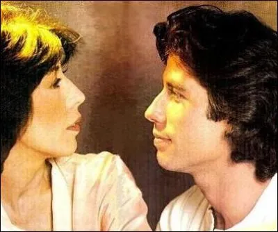 Dans quelle comdie romantique est-il amoureux de Lily Tomlin ?