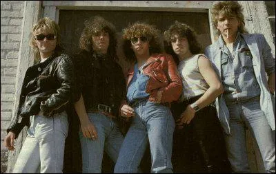 Quel est le nom de ce groupe ?