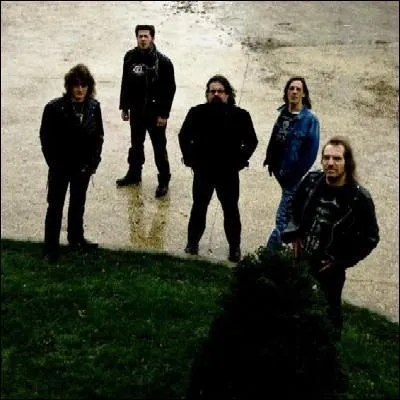 Quel est le nom de ce groupe ?