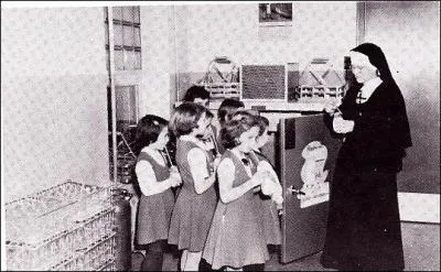 Comment s'appelle la priode qui se termine avec sa mort ?