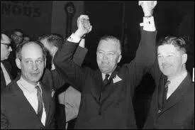 Quel est le nom de la nouvelle priode qui va alors commencer ?