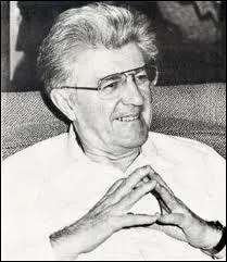 Son roman, Le libraire, traite de la question de la censure durant la Grande noirceur