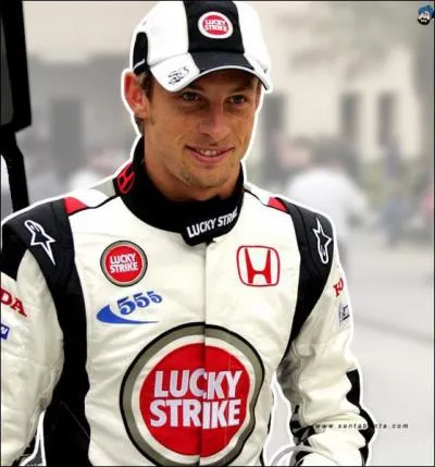 Il a particip  plus de 200 Grands Prix ... .