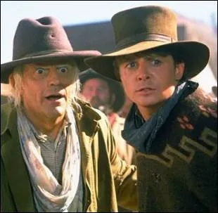 Un an plus tard, Michael J. Fox joue dans le troisime opus de cette immense saga. Quel surnom prend-il lorsque son anctre lui demande comment il s'appelle ?