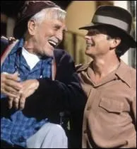 Dans quel film ctoie-t-il Kirk Douglas ?