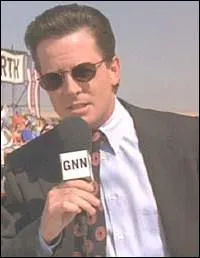 Dans ce film de Tim Burton, il incarne un journaliste arriviste nomm Jason Stone. De quel film s'agit-il ?