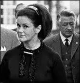 En 1961, elle est la premire femme dpute de l'Assemble lgislative du Qubec