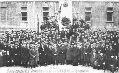 En quelle anne s'organise le premier syndicat, l'Union catholique des cultivateurs, devenue depuis l'Union des producteurs agricoles ?