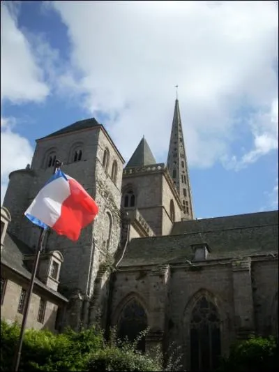 O peut-on visiter la cathdrale St-Tugdual ?