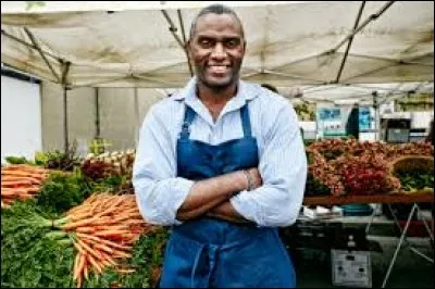 Qui ne peut-on pas classer dans les commerçants ?