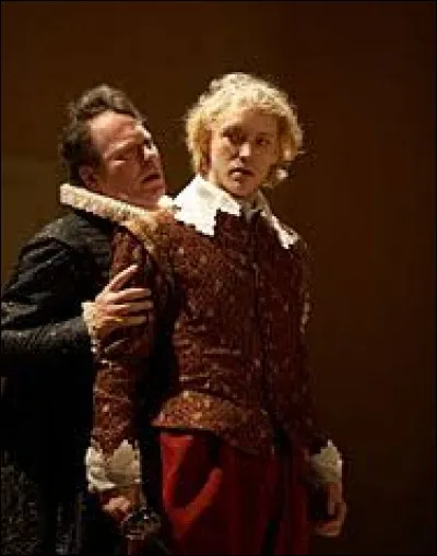 Quel acteur est enterré dans la tenue du Cid ?