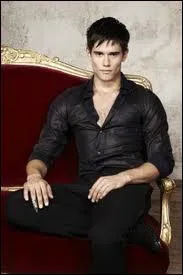 Quel rle joue-t-il ?