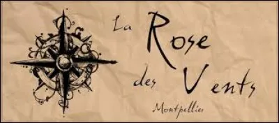 Depuis le XVIIIe siècle, sur les compas et les cartes marines, combien la ''rose des vents'' comporte-t-elle de branches ?