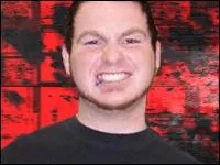 Le 16 septembre 2009, Matt Lowry succombe  une rupture d'anvrisme aprs son entranement. Dans quelle fdration travaillait-il ?