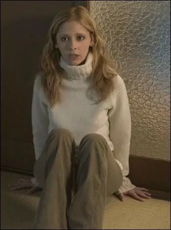 Dans quel film est-elle une tudiante expatrie au Japon qui doit faire face  des vnements surnaturels trs effrayants ?