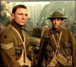 Quel film de guerre raconte comment des soldats, pendant la Premire Guerre mondiale, se font subitement dcimer par une force malfique trange ?