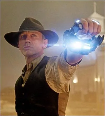 Dans quel film avec Harrison Ford doit-il faire face  une invasion extra-terrestre ?