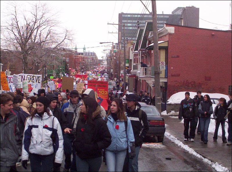 En quelle année a eu lieu une importante grève étudiante au Québec ?