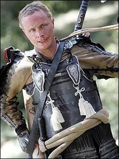 Dans quelle s�rie incarne-t-il un personnage qui a la possibilit� de se r�g�nerer gr�ce � son sang ?