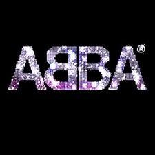 Pourquoi ont-ils choisi ABBA comme nom de groupe ?