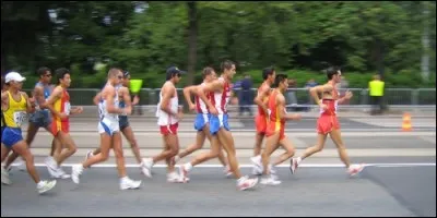 La marche est un sport olympique.