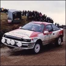 Premier pilote espagnol a remporter le titre en 1990 avec une Toyota Celica GT4 :