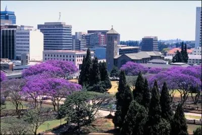 Harare est la capitale...