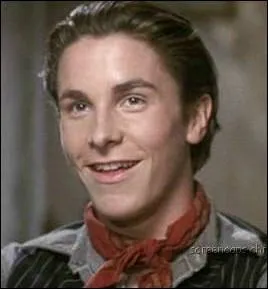 Dans ce film, il incarne un jeune livreur de journaux new-yorkais qui participe  une grande grve au dbut du XXme sicle afin de rclamer de meilleures conditions de travail. Quel en est le titre ?