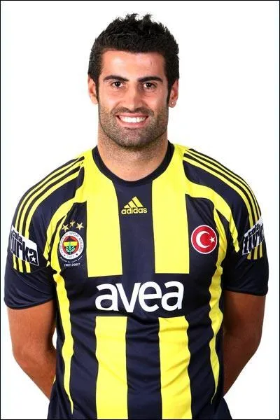 Comment s'appelle le gardien de Fenerbahe ?