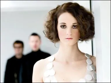 Ce groupe de musique Trip hop belge, form en 1995, a connu une renomme internationale avec l'album ' The Magnificent Tree ' qui a galement rencontr un grand succs en Europe :