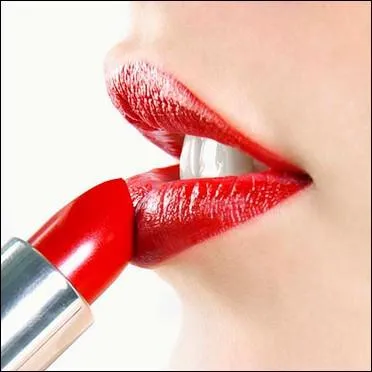 Diplme en droit de la Vrije Universiteit Brussel, cette artiste a enregistr l'album '  ttons '  Memphis, en 1996, avec Steve Cropper et Isaac Hayes :