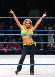 Quel est le vrai prnom de Jillian Hall ?