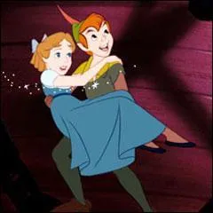 De qui Peter Pan est-il amoureux ?