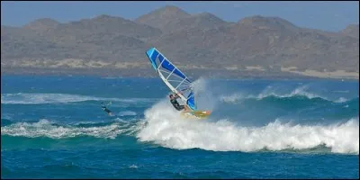 Comment s'appelle l'endroit où les vagues se forment au mieux pour le funboard ?