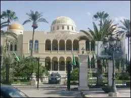 De quel pays Tripoli est-elle la capitale ?