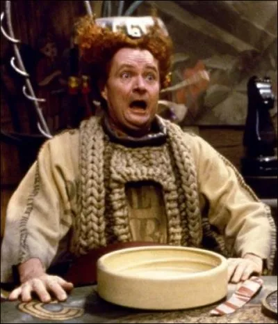 Terminez le titre de ce film dans lequel il incarne un gentil lutin nomm Pod Clock : 'Le petit monde ... '.