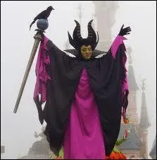 Dans quel film cette mchante apparat-elle ?