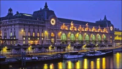 Magnifique musée d'Orsay (7e arrondissement) dans l'ancienne gare du même nom