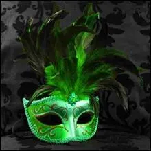 Quelle raison expliquerait que le vert soit rput malfique au thtre franais ?