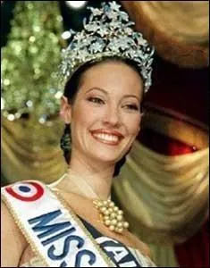 Qui est cette miss France 1999 ?