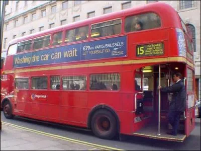 Celui-ci roule surtout  :