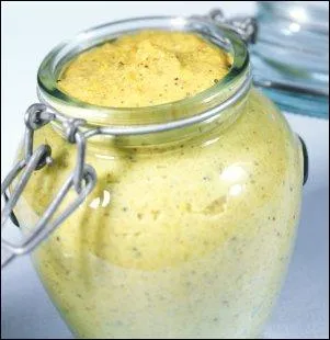 Compltez le titre de ce film : La ... me monte au Nez.