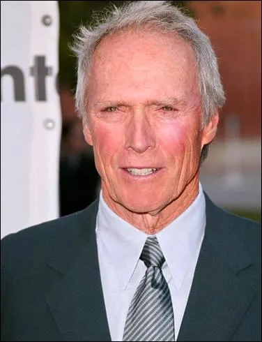 Certes c'est aussi un grand acteur mais c'est aussi un superbe ralisateur avec des films comme : Gran Torino et Au Del.
