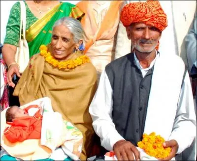 En Dcembre 2008, un couple d'agriculteurs Indiens  donn naissance  son 1er enfant, quel ge avait la future maman ?