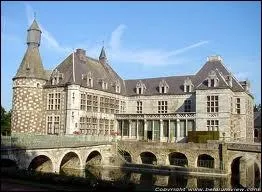 L'emplacement de ce chteau de la commune d'Amay tait dj connu par les Celtes. Dans quel pays peut-on visiter le chteau de Jehay ?