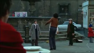 Dans quel film ralis par Ren Clment, Michelle est enleve avec le bb qu'elle gardait ?