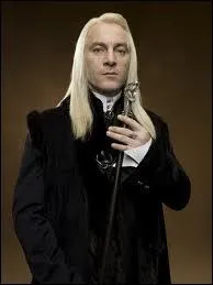 Qui est l'acteur qui joue Lucius Malefoy ?