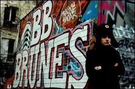 ... ... . . contre ton corps