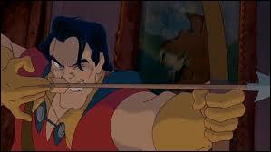 Comment disparait le méchant Gaston dans ' La Belle et la Bête ' ?