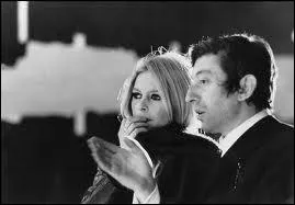 Brigitte Bardot et Serge Gainsbourg ont chant :